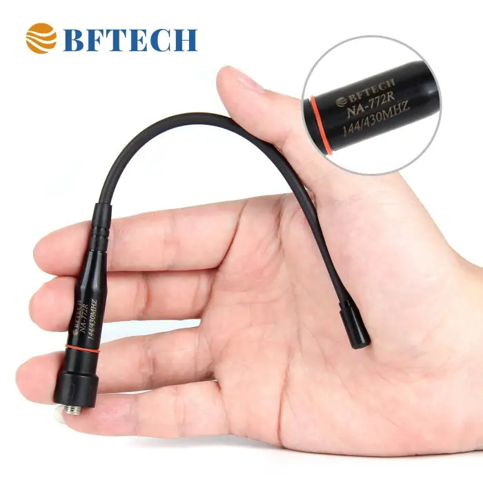 Flexible dual-band radio antenna with an SMA-male connector.