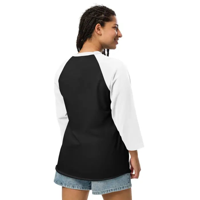 Black and white baseball tee.