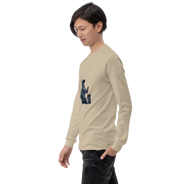 Beige long-sleeved shirt with graphic.
