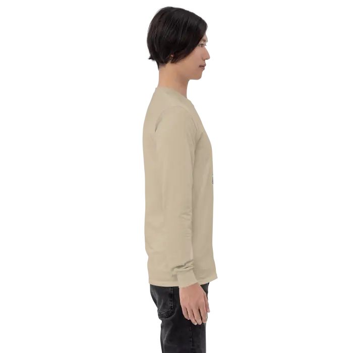 Tan long-sleeved shirt.