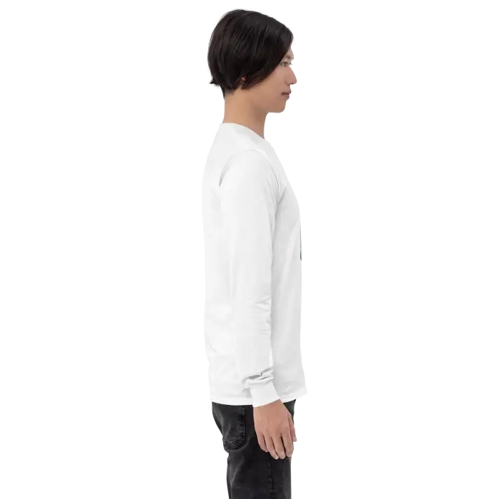 White long-sleeved shirt.