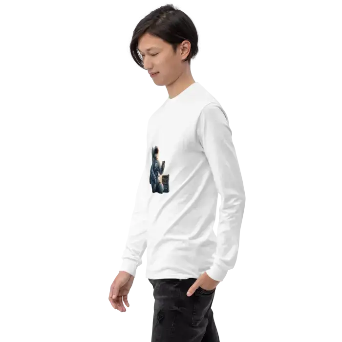 White long-sleeved shirt.