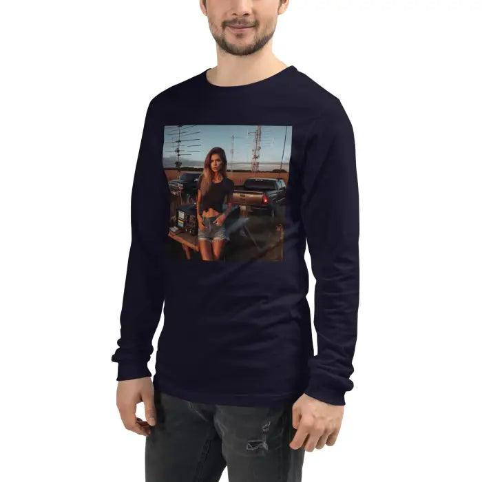 Navy long-sleeved shirt.