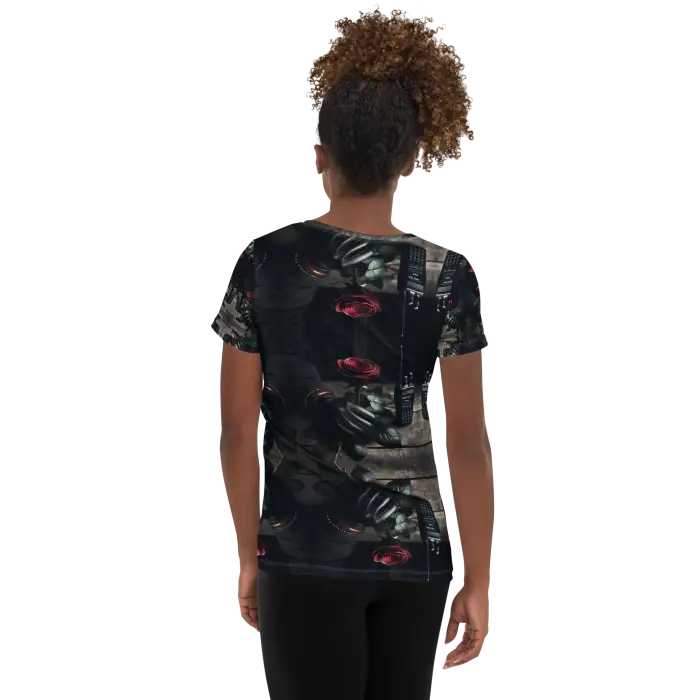 Child’s patterned t-shirt.