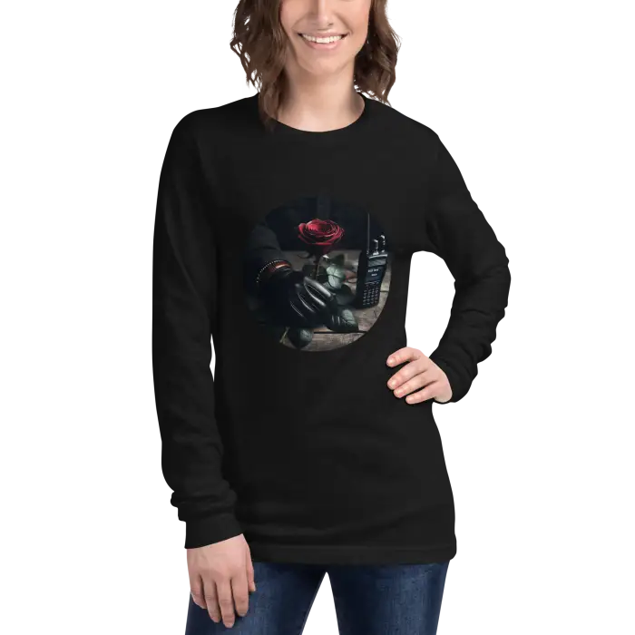 Black long-sleeved shirt.