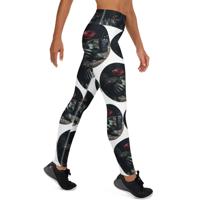 Patterned leggings.