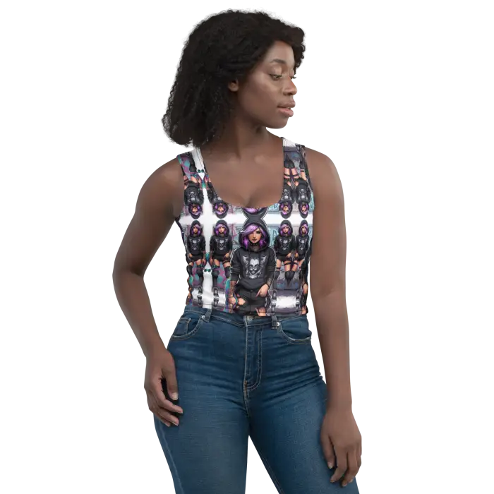 Woman’s graphic print crop top.