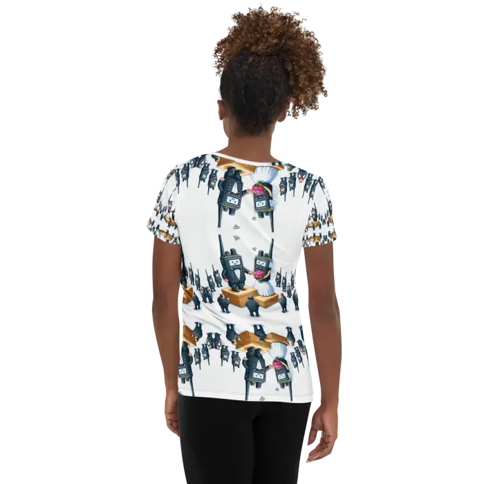 Girl’s patterned t-shirt.