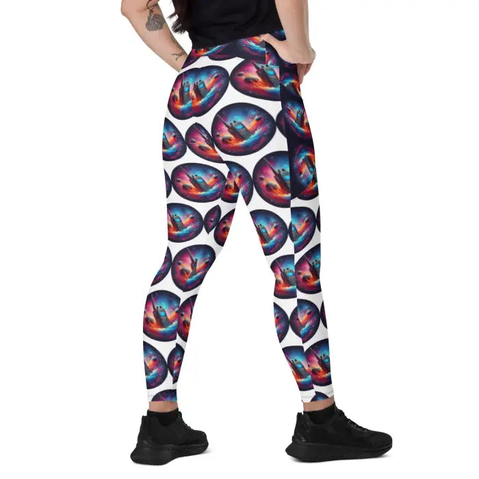 Patterned leggings.