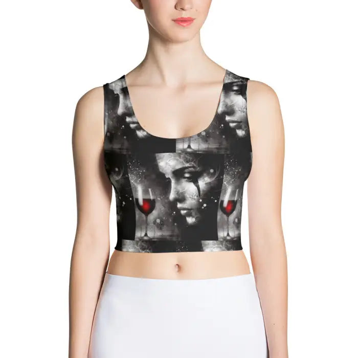 Printed crop top.