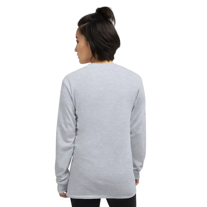 Woman’s long-sleeved gray shirt.