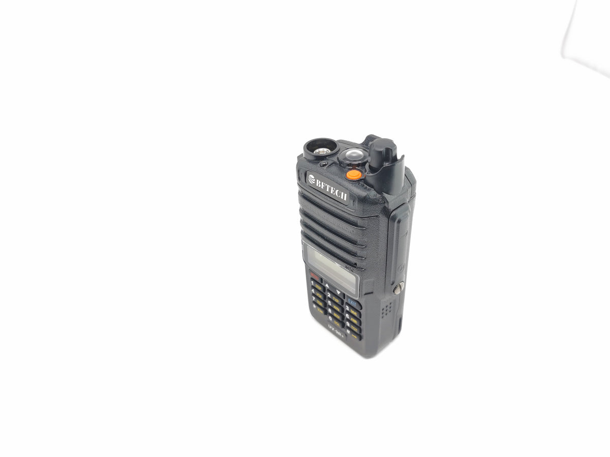 BF-TECH CA Baofeng UV-9R+ Hochleistungs-Dualband IP57 wetterfestes Amateurfunkgerät