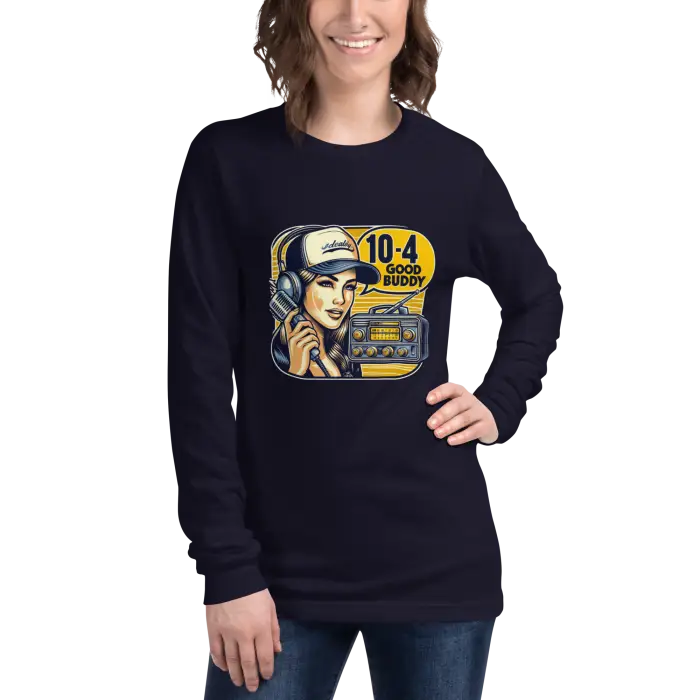 Long-sleeved shirt with a retro radio graphic.