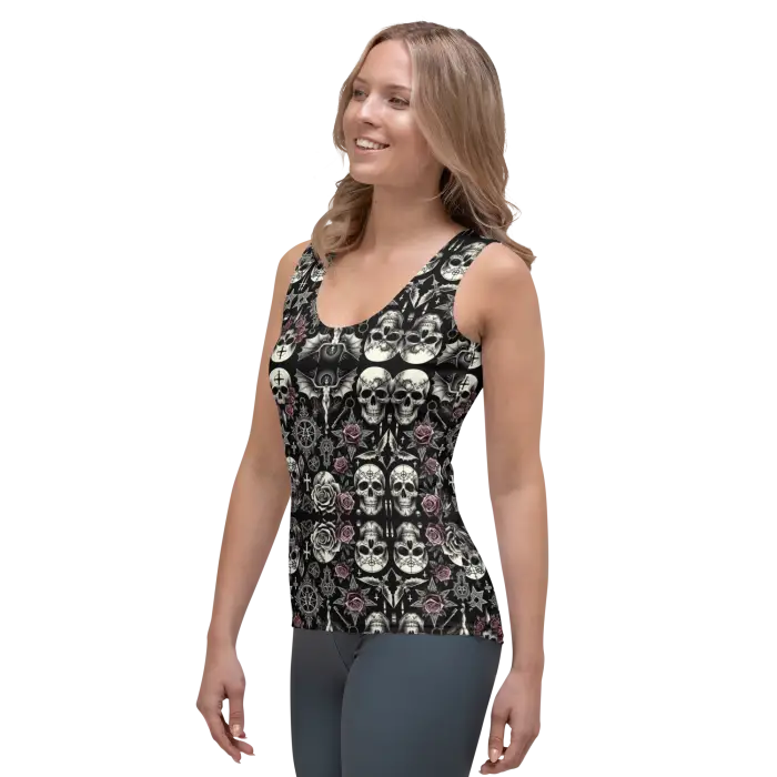 Skull-patterned tank top.
