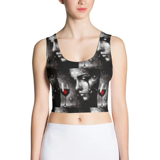 Printed crop top.
